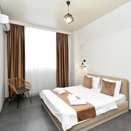 Seva Apart-Hotel Komitas Erivan Exterior foto